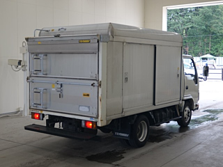 ISUZU TRUCK 2013