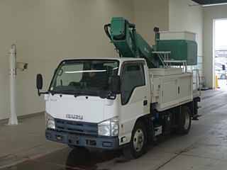 ISUZU ELF 2012