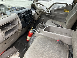 TOYOTA DYNA 2010