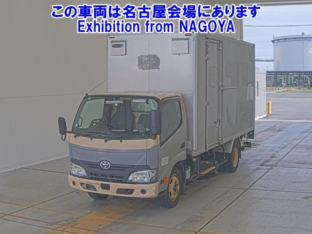 TOYOTA DYNA 2017