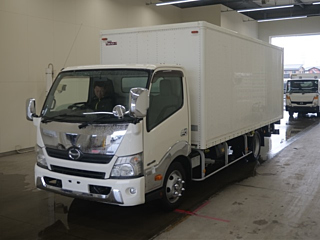 HINO DUTRO 2015