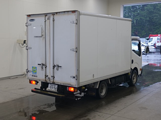 NISSAN ATLAS 2011