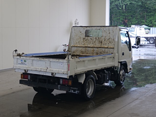 ISUZU ELF 2013