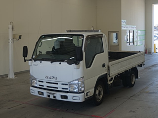 ISUZU ELF 2013