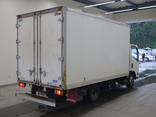 ISUZU ELF 2011