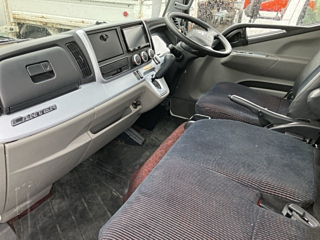 MITSUBISHI CANTER 2017