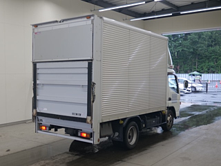 MITSUBISHI CANTER 2015