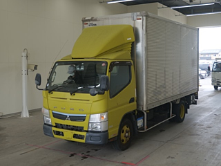 MITSUBISHI CANTER 2016