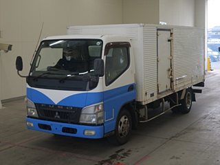 MITSUBISHI CANTER 2010