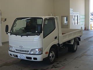 TOYOTA DYNA 2009