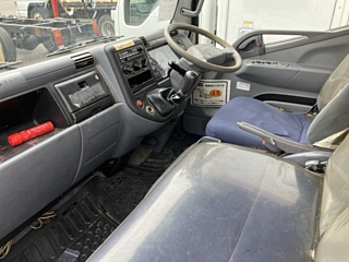 MITSUBISHI CANTER 2010