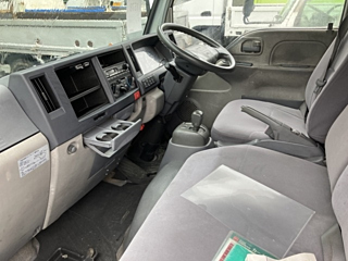 NISSAN TRUCK 2008