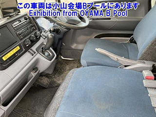 MITSUBISHI CANTER 2011