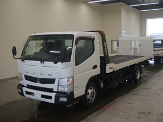 MITSUBISHI CANTER 2016
