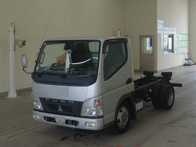 MITSUBISHI CANTER 2009