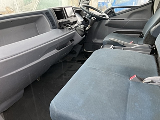 MITSUBISHI CANTER 2016