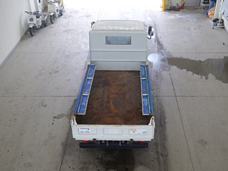 ISUZU ELF 2010