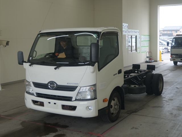 HINO DUTRO 2014