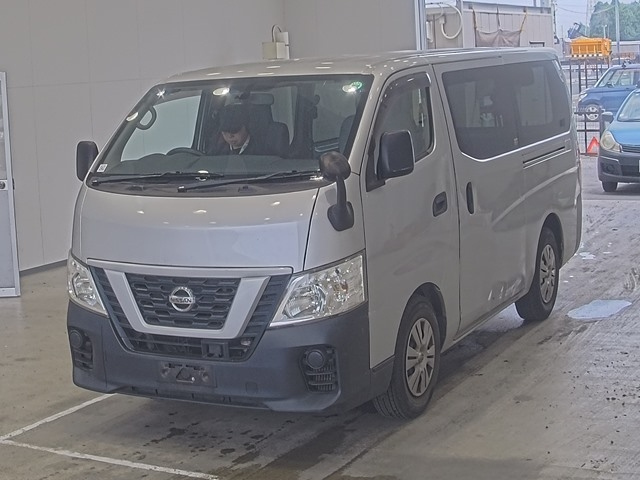 NISSAN CARAVAN VAN 2018