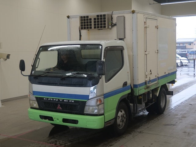 MITSUBISHI CANTER 2006