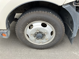 HINO DUTRO 2017
