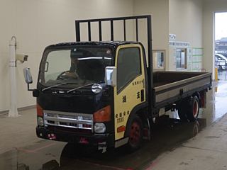 ISUZU ELF 2009