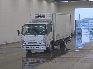 ISUZU ELF 2018