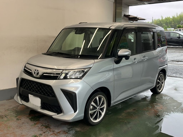 TOYOTA ROOMY 2021