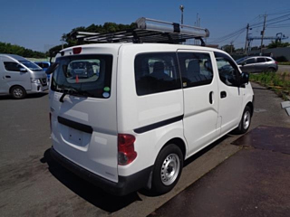 NISSAN NV200 2018