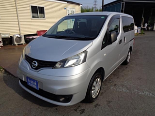 NISSAN NV200 2019