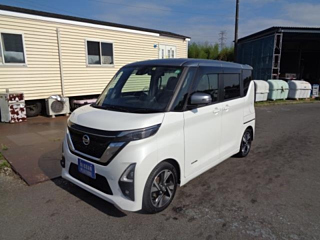 NISSAN ROOX 2022