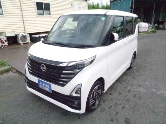 NISSAN ROOX 2023