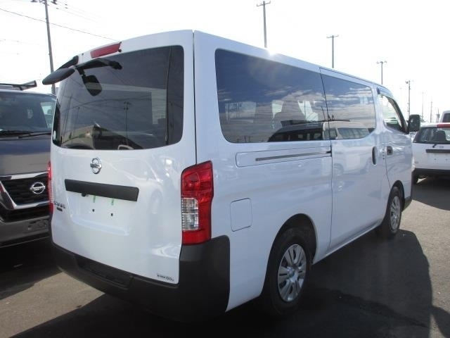 NISSAN CARAVAN VAN 2022