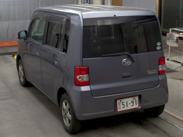 DAIHATSU MOVE CONTE 2010