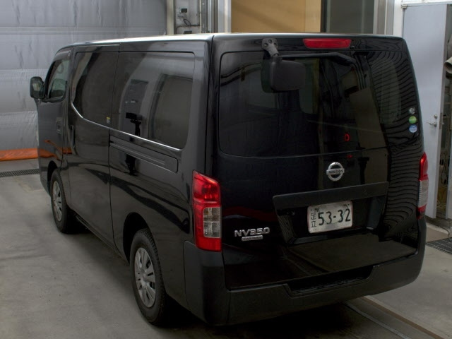 NISSAN CARAVAN VAN 2016