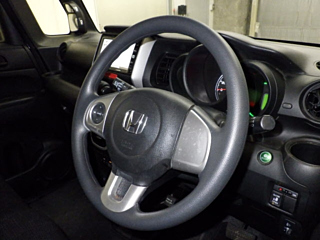HONDA N BOX 2016