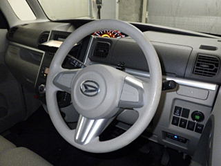DAIHATSU TANTO 2014