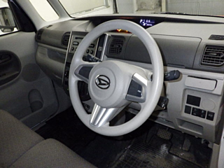 DAIHATSU TANTO 2018