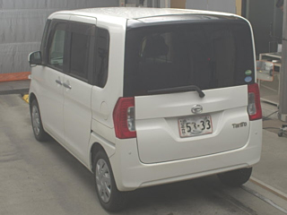 DAIHATSU TANTO 2018