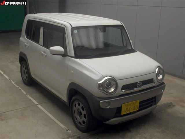 MAZDA FLAIR 2016
