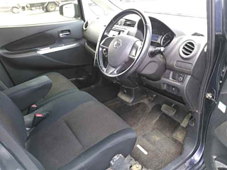 NISSAN DAYZ 2013