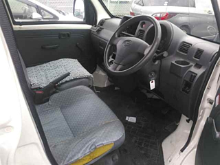 DAIHATSU HIJET VAN 2013