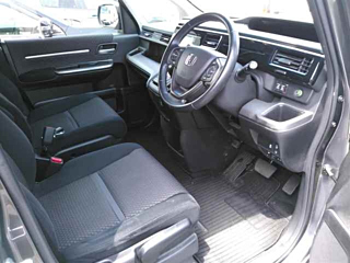 HONDA STEP WAGON 2015