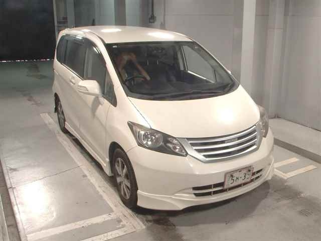 HONDA FREED 2008