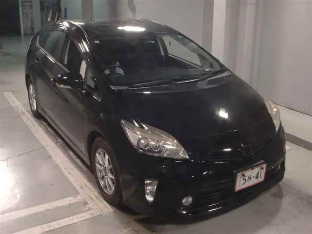 TOYOTA PRIUS 2013