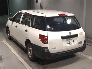 NISSAN AD 2011