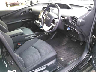TOYOTA PRIUS 2016
