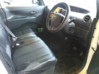 DAIHATSU TANTO 2012