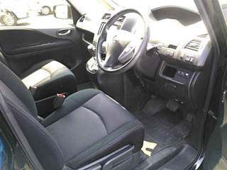 NISSAN SERENA 2013