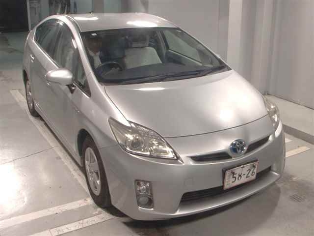 TOYOTA PRIUS 2010